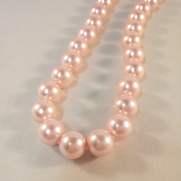 South Sea Shell Pearl Necklace Pink 10mm Silver Clasp AAA+ Quality 18" Womens - Picture 2 of 3